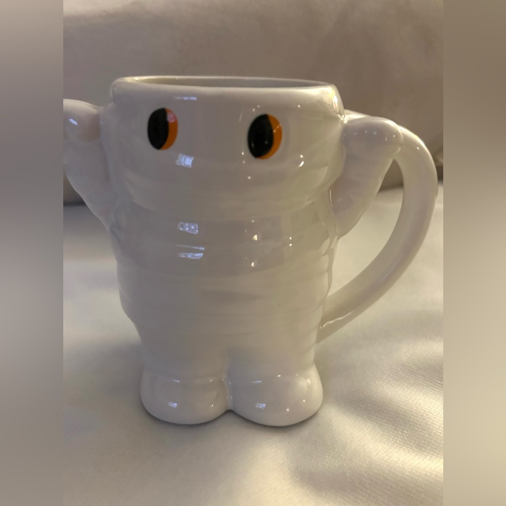 “Hide and Eek” Mummy Mug. 12oz (Target 2023) - Picture 7 of 10